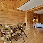 Jan Aparthotel 3*