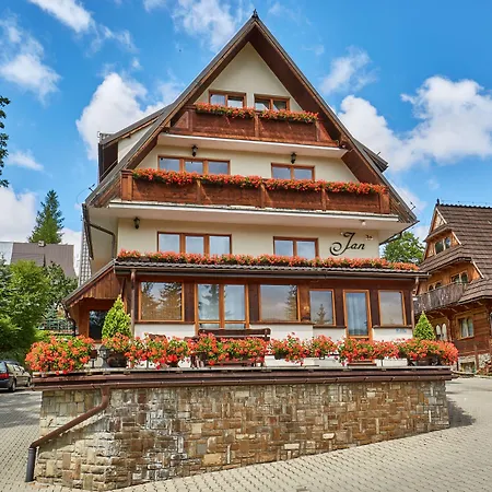 Jan Aparthotel