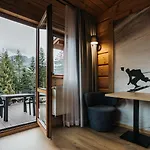 アパートホテル Jan 3*