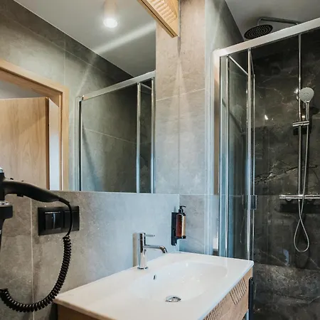 アパートホテル Jan 3*