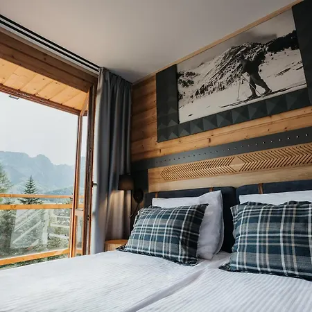 Jan Aparthotel 3*