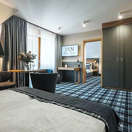 Jan Apart-hotel 3*